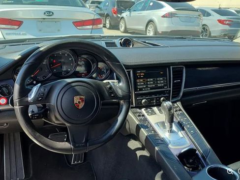 Used 2014 Porsche Panamera image 5