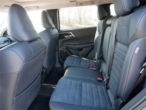 New 2026 Mitsubishi Outlander Trail Edition AWD/4WD image 5