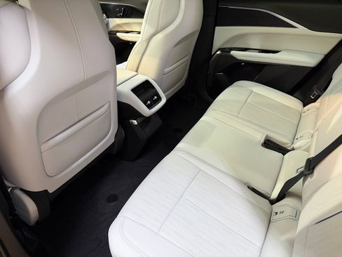 New 2026 Cadillac Lyriq Sport AWD/4WD image 40
