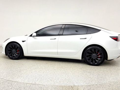 Used 2022 Tesla Model 3 Performance image 8