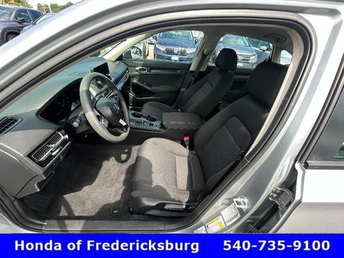 Used 2025 Honda Civic LX image 14