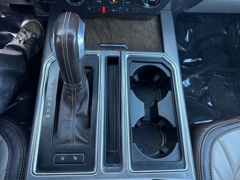 Used 2019 Ford F150 Limited w/ Trailer Tow Package image 18