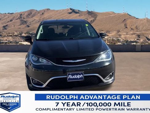 Used 2017 Chrysler Pacifica Touring Plus w/ Tire & Wheel Group image 8
