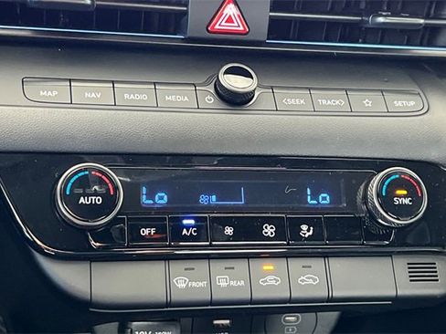 New 2025 Hyundai Elantra SEL w/ Cargo Package image 20