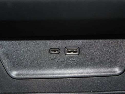 Used 2025 Chevrolet Equinox LT FWD image 27