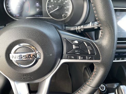 Used 2020 Nissan Kicks SR w/ SR Premium Package image 26