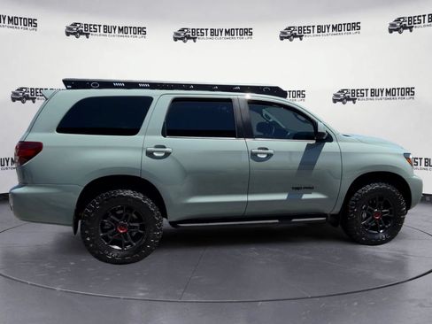 Used 2021 Toyota Sequoia TRD Pro AWD/4WD image 9