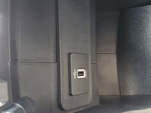 Used 2019 Ford Escape Titanium AWD/4WD image 34