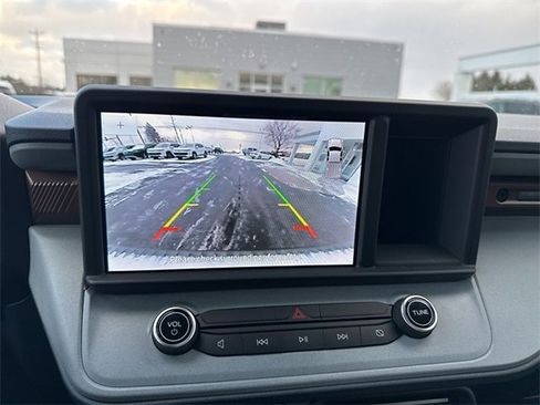 Used 2023 Ford Maverick Lariat w/ Lariat Luxury Package image 18