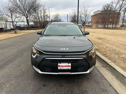 New 2026 Kia Niro LX image 4