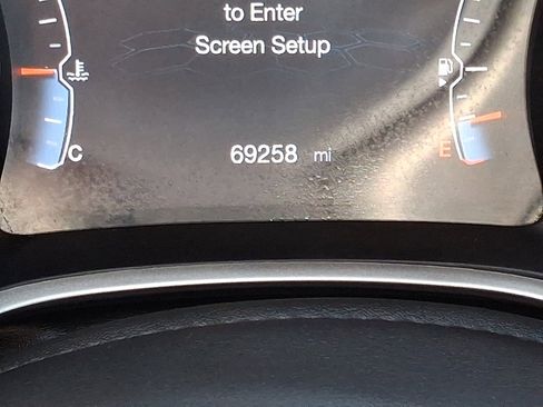 Used 2021 Jeep Compass Latitude image 19