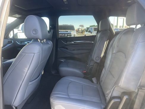 Used 2024 Buick Enclave Essence w/ Experience Buick Package image 18