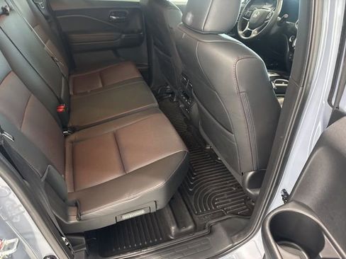 Used 2025 Honda Ridgeline Black Edition image 27