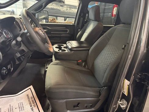 Certified 2025 RAM 2500 Big Horn AWD/4WD image 48