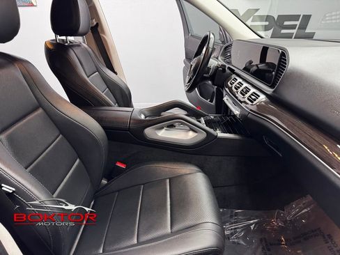Used 2025 Mercedes-Benz GLE 350 4MATIC image 54