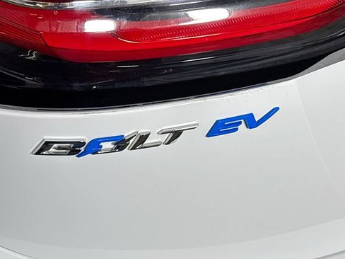 Used 2023 Chevrolet Bolt LT w/ Driver Confidence Package FWD image 23