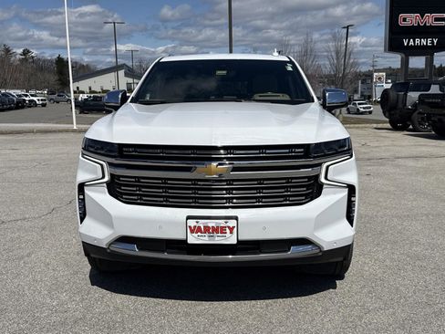 Used 2021 Chevrolet Suburban Premier w/ Premium Package image 2