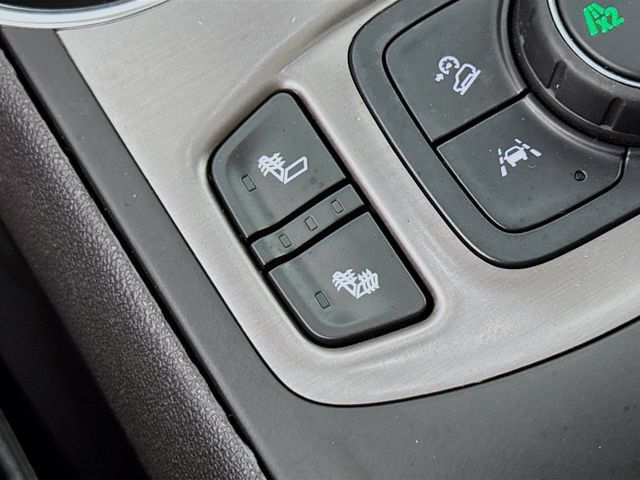 Used 2022 GMC Terrain AT4 w/ Infotainment Package II AWD/4WD image 23