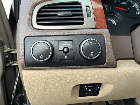 Used 2012 GMC Sierra 2500 SLT w/ SLT Convenience Package image 30