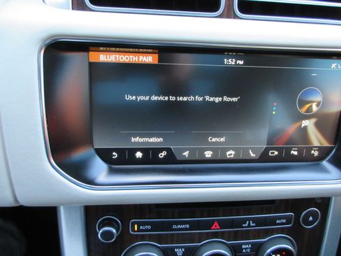 Used 2017 Land Rover Range Rover Supercharged image 65