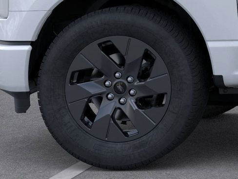 New 2025 Ford F150 Lightning Flash image 19