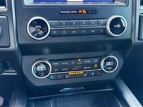 Used 2021 Ford Expedition Max King Ranch image 17