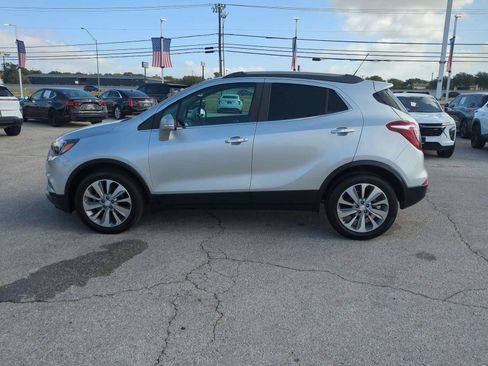 Used 2019 Buick Encore Preferred FWD image 5