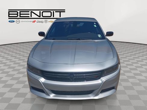 Used 2023 Dodge Charger SXT RWD image 2