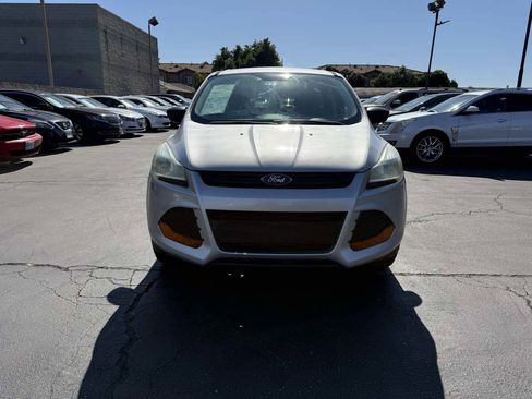 Used 2013 Ford Escape S FWD image 11