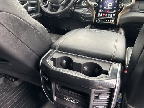 Used 2019 RAM 2500 Laramie image 49