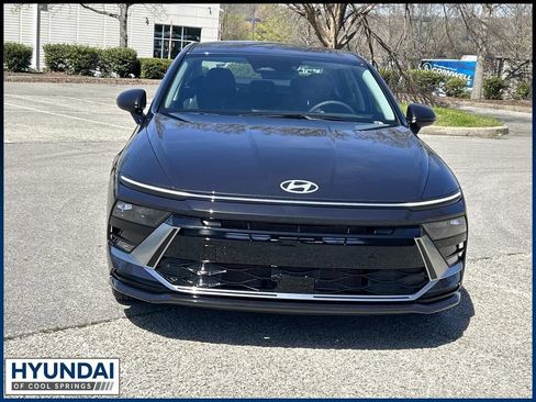 New 2026 Hyundai Sonata SEL FWD image 2