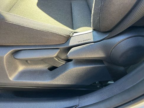 Used 2025 Toyota Camry LE image 23