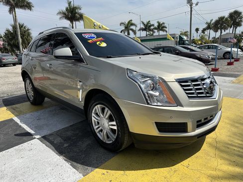 Used 2016 Cadillac SRX Luxury w/ Driver Awareness Package image 3