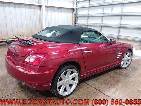 Used 2006 Chrysler Crossfire Limited image 5