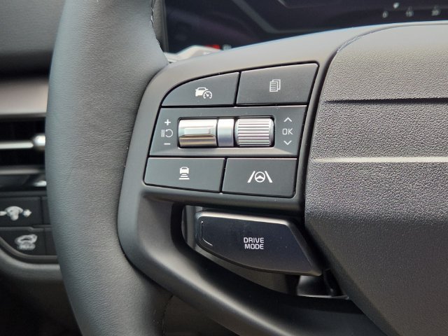 New 2026 Kia Sportage SX FWD image 11