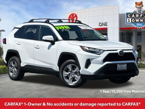 Used 2024 Toyota RAV4 XLE w/ Convenience Package FWD image 2