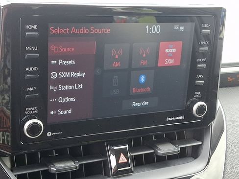 Used 2022 Toyota Corolla LE FWD image 17