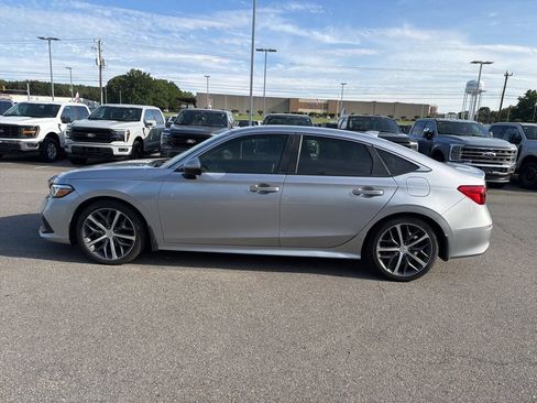 Used 2024 Honda Civic Touring image 5