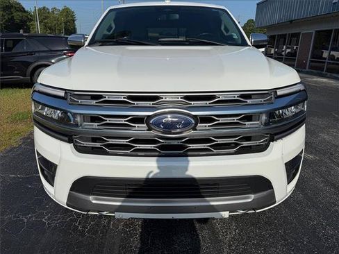 Used 2023 Ford Expedition Platinum AWD/4WD image 29