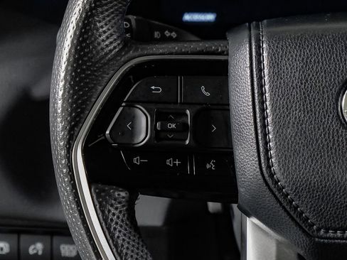 Used 2024 Toyota Tundra Platinum image 17