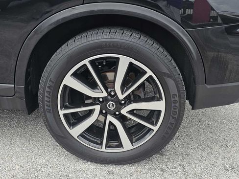 Used 2020 Nissan Rogue SL FWD image 4
