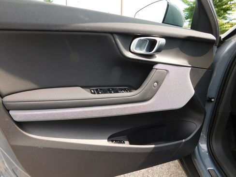 Used 2023 Polestar Polestar 2 w/ Pilot Pack FWD image 16