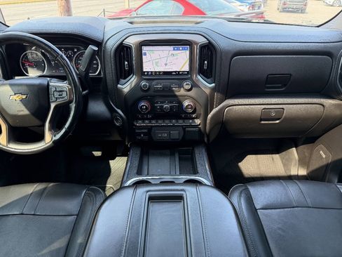 Used 2019 Chevrolet Silverado 1500 High Country w/ High Country Premium Package AWD/4WD image 24