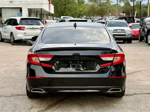 Used 2019 Honda Accord Sport image 6