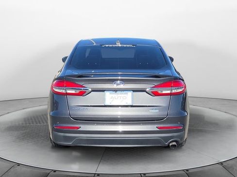 Used 2019 Ford Fusion SE w/ Equipment Group 151A image 4