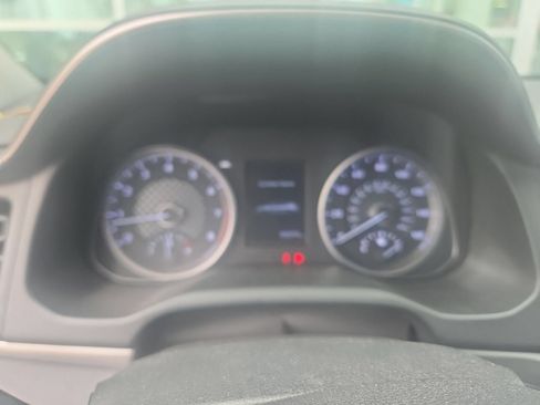 Used 2019 Hyundai Elantra Value Edition w/ Cargo Package FWD image 8