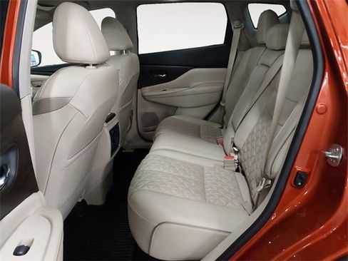Used 2019 Nissan Murano Platinum image 13