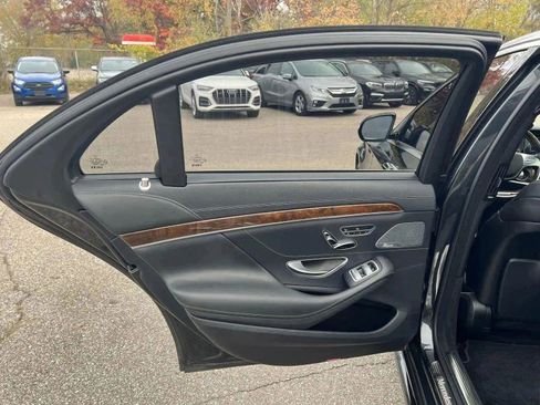Used 2015 Mercedes-Benz S 550 S 550 image 21