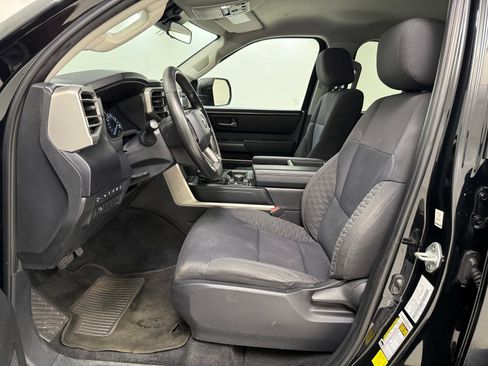 Used 2023 Toyota Tundra SR5 w/ SR5 Convenience Package AWD/4WD image 15