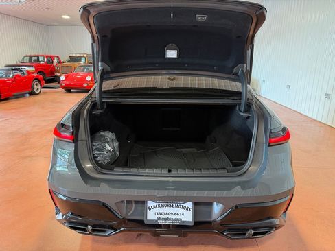 Used 2023 BMW 760i xDrive AWD/4WD image 47